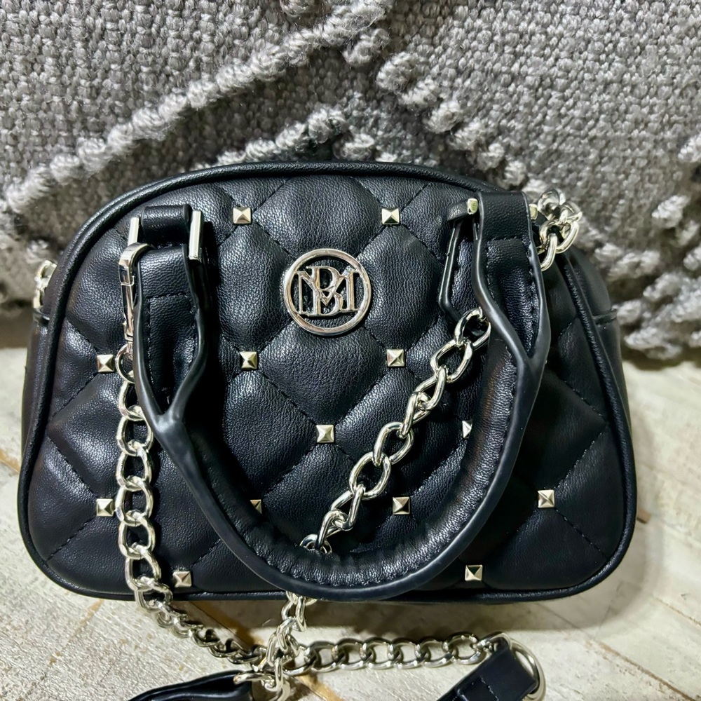 ❤️Studio Mischka Badgley Crossbody Bag - Picture 1 of 7